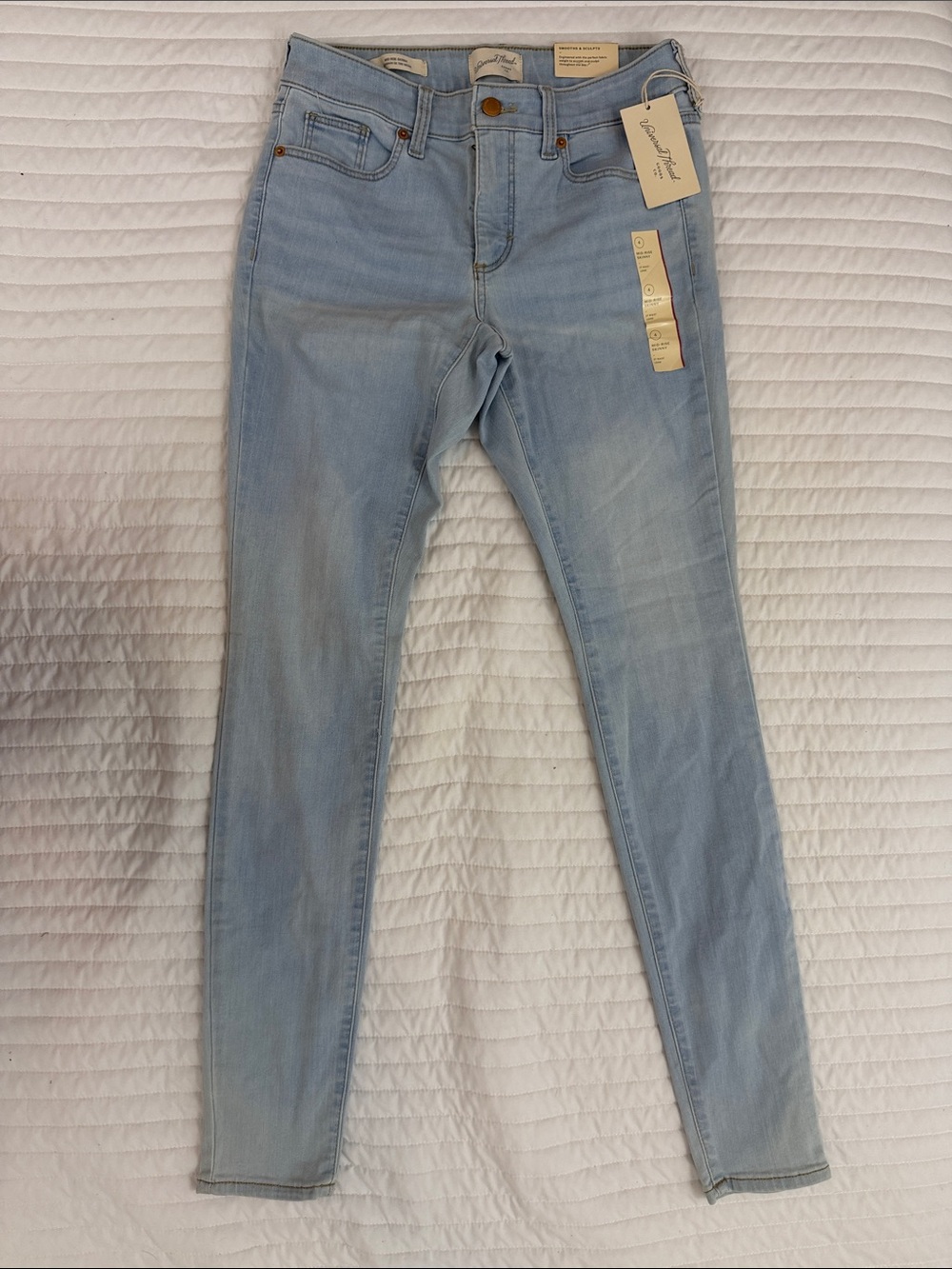 Universal Thread Light Blue Women's Mid Rise Skinny Jeans